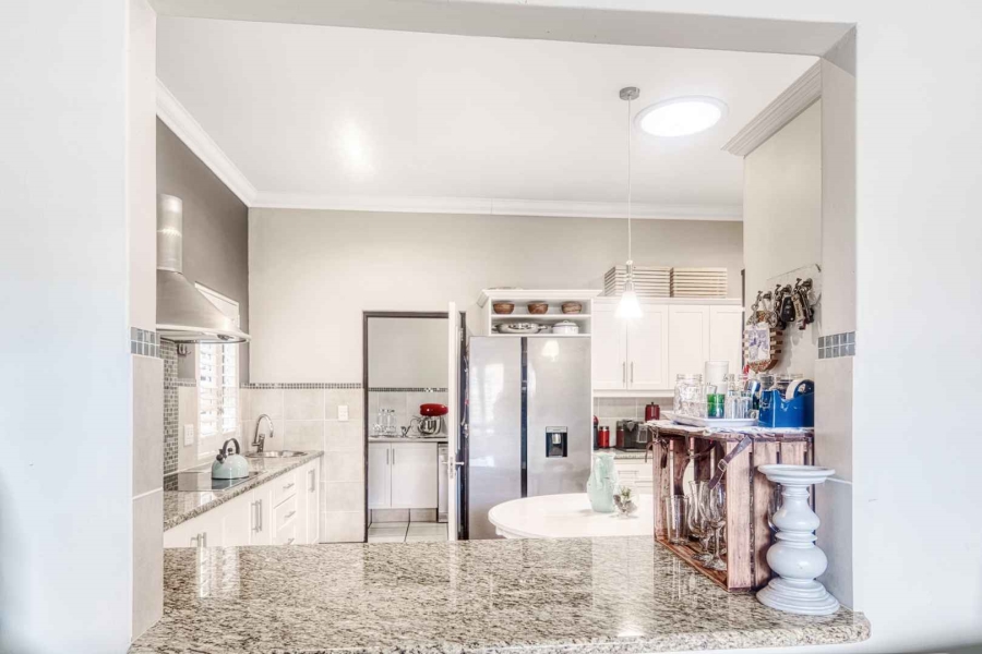 4 Bedroom Property for Sale in Hermanus Heights Western Cape